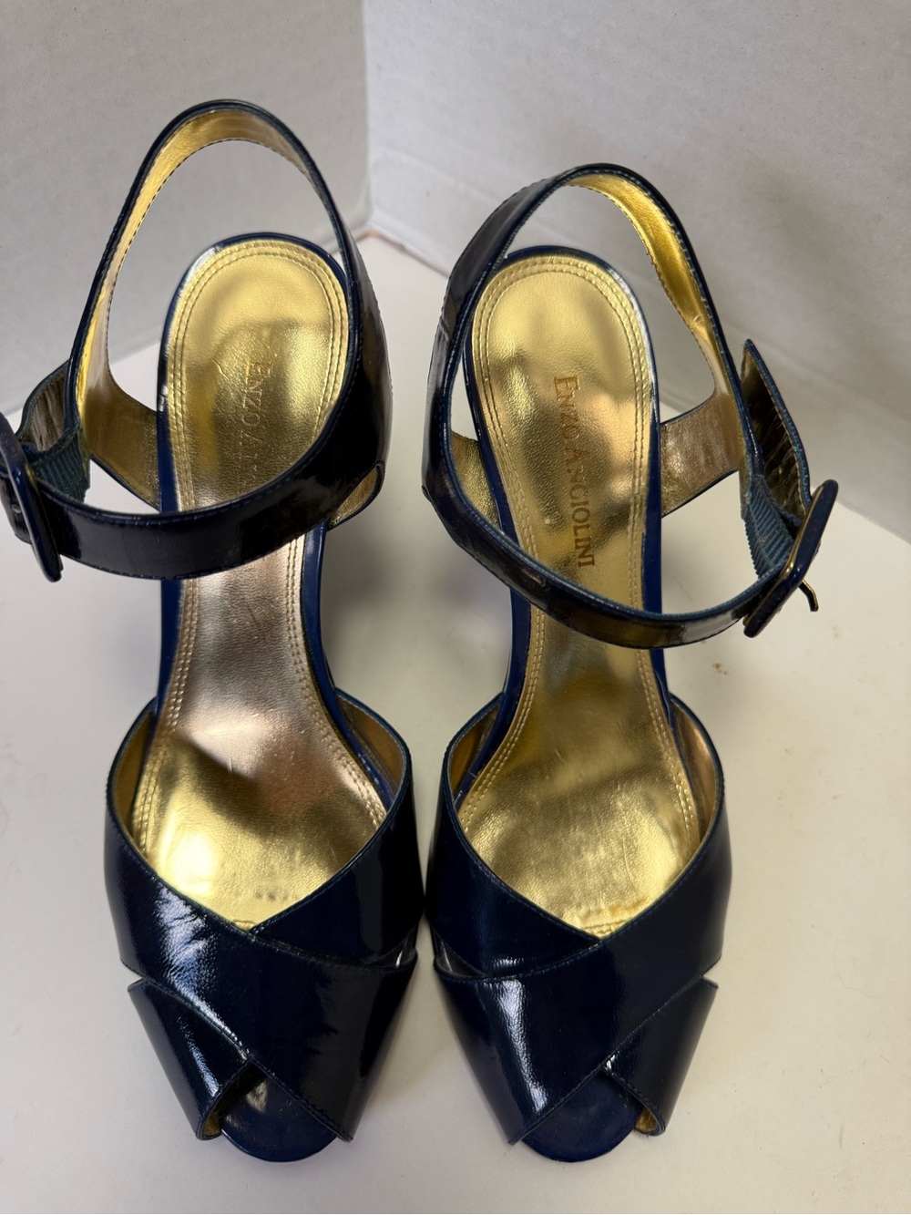 VintageEnzo Angiolini Navy/ Royal Patent Slingback Heels gorgeous cutout